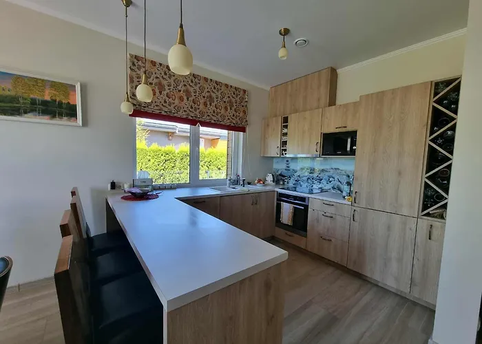 800 M To Sea - Kunigiskiai * Palanga